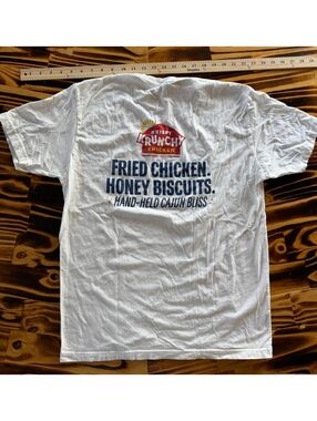 Krispy Krunchy Chicken white graphic T-shirt